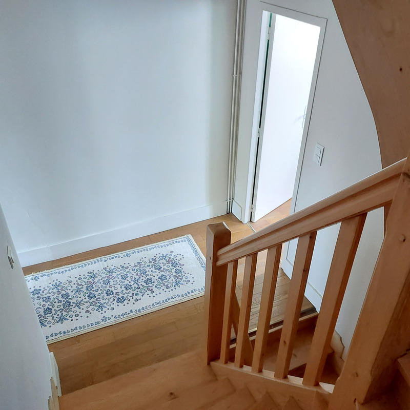 Maison - 150 m² - 9 pièces