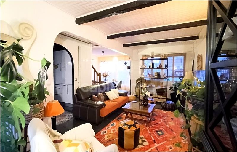 Maison - 101 m² - 6 pièces