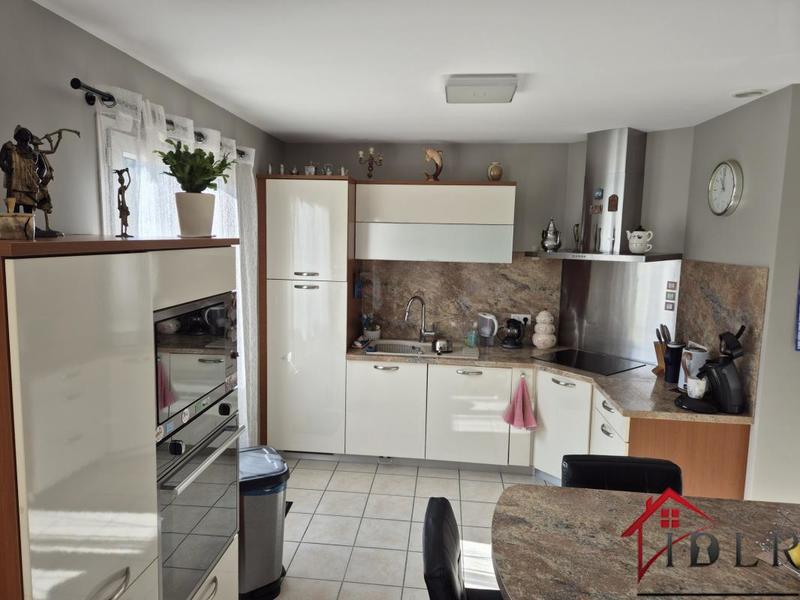 Pavillon - 102 m² - 5 pièces