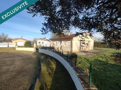 Maison - 90 m² - 6 pièces