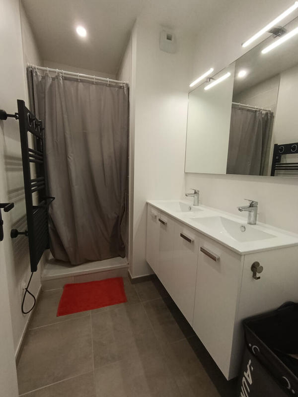 Appartement - 67 m² - 3 pièces