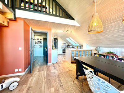 Appartement - 70 m² - 4 pièces