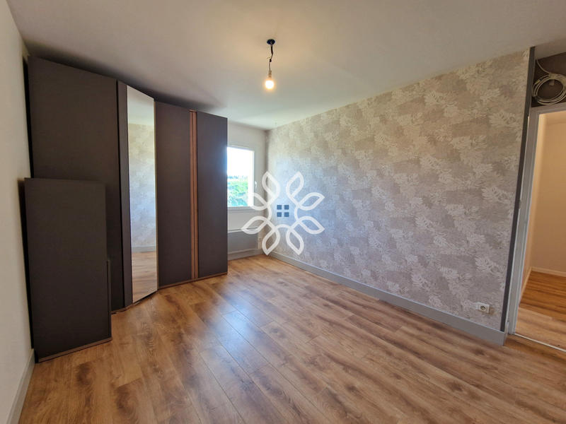 Maison de village - 100 m² - 4 pièces