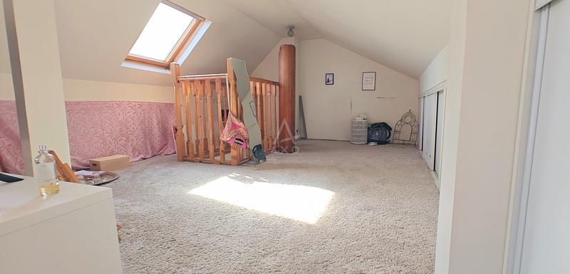 Maison - 192 m² - 5 pièces