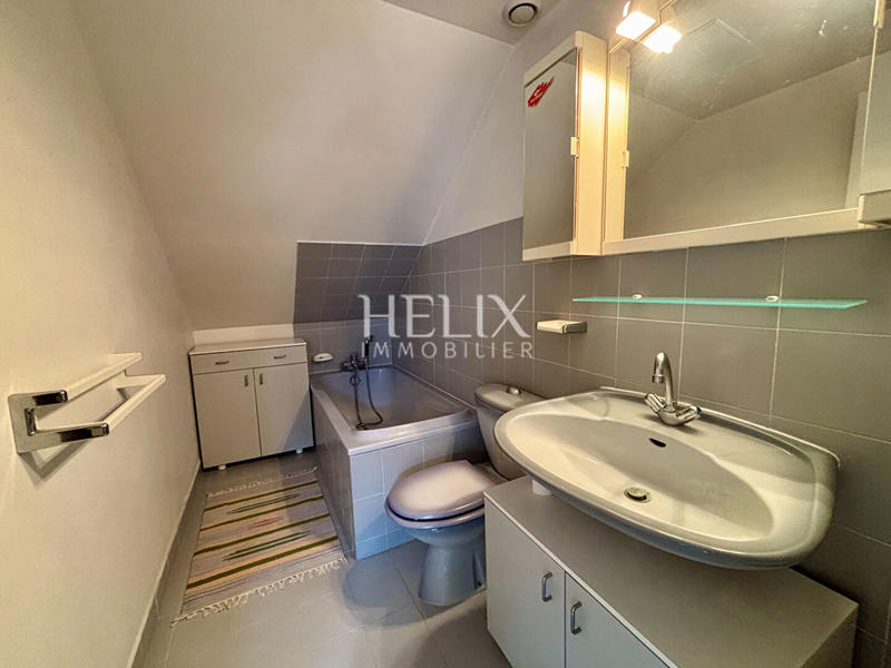 Maison - 130 m² - 7 pièces