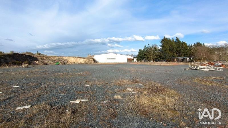 Local commercial - 2 460 m²