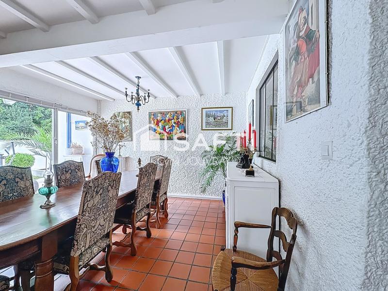 Maison - 111 m² - 4 pièces