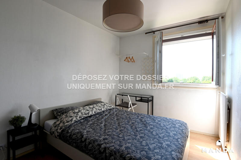Chambre - 11 m² - 3 pièces