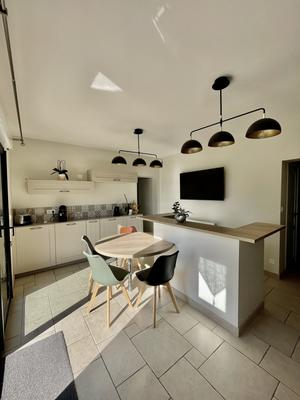 Maison traditionnelle - 156 m² - 7 pièces