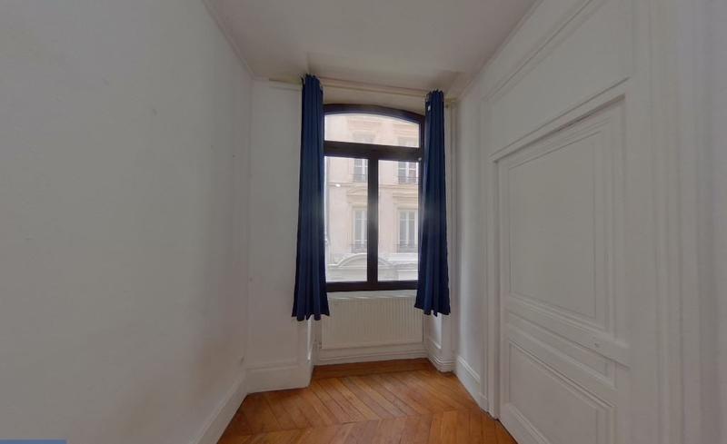 Appartement - 79 m² - 4 pièces