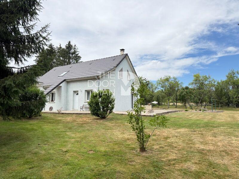 Pavillon - 160 m² - 6 pièces