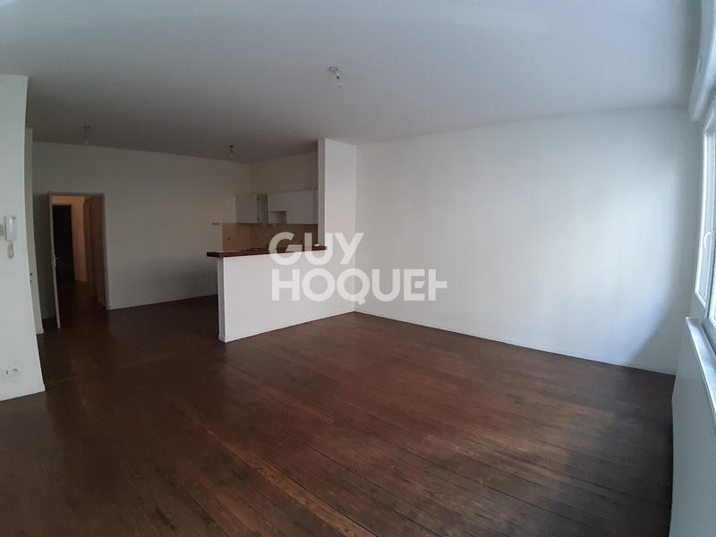 Immeuble - 120 m² - 15 pièces