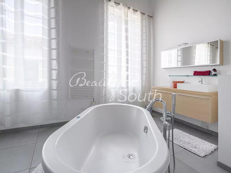 Maison de village - 296 m² - 6 pièces