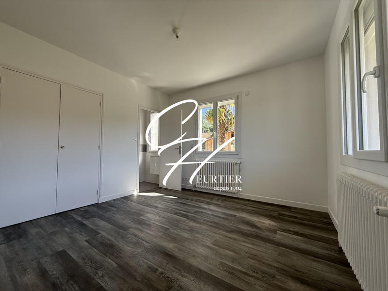 Appartement - 130 m² - 5 pièces