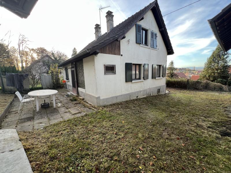 Maison traditionnelle - 96 m² - 5 pièces