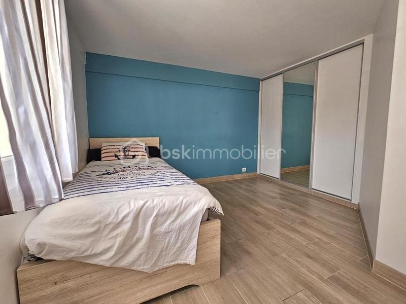 Pavillon - 137 m² - 5 pièces