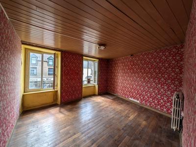 Maison - 124 m² - 6 pièces