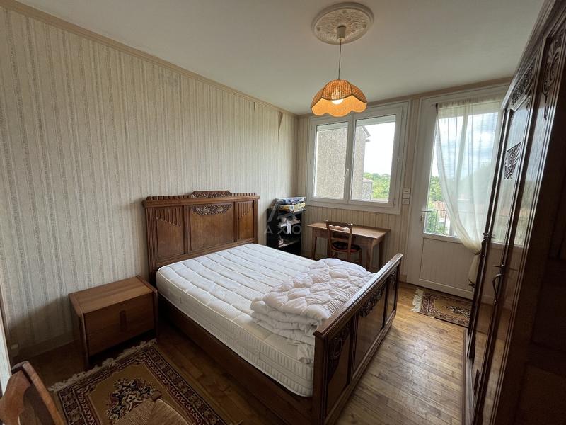 Maison - 195 m² - 7 pièces