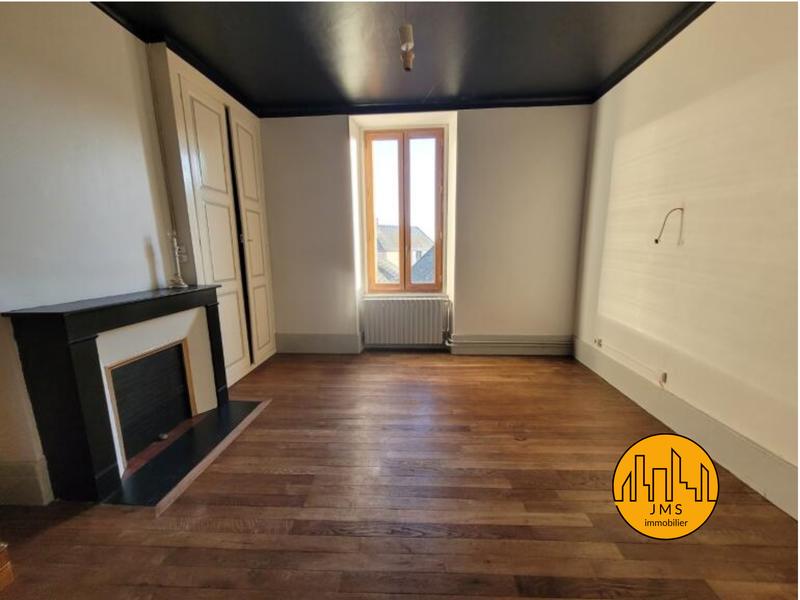 Immeuble - 195 m² - 6 pièces