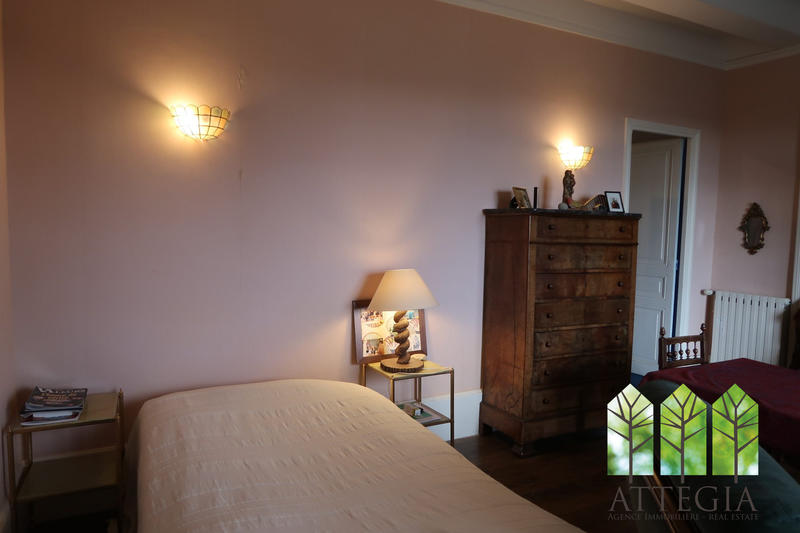 Château - 495 m² - 20 pièces