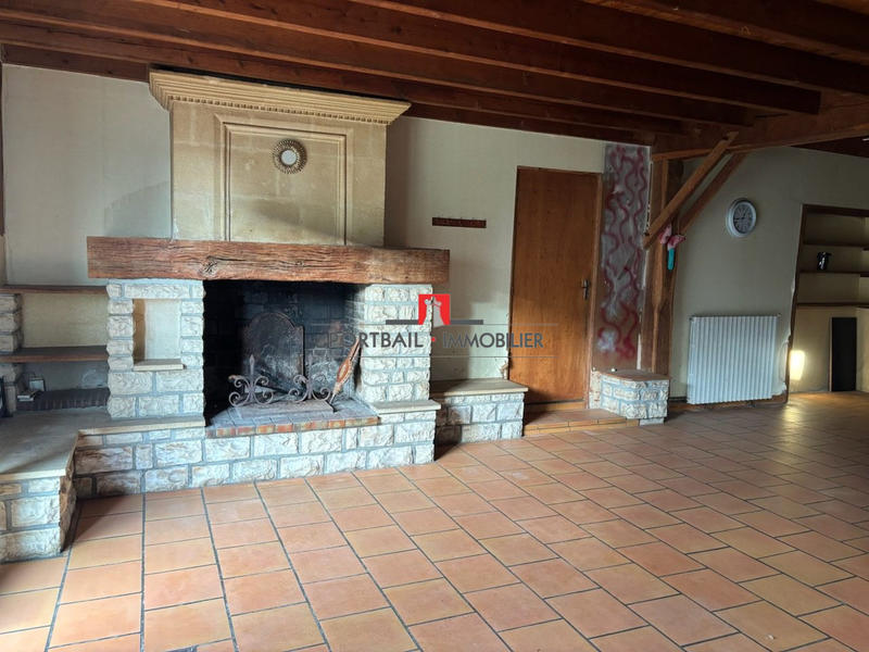 Maison - 204 m² - 8 pièces