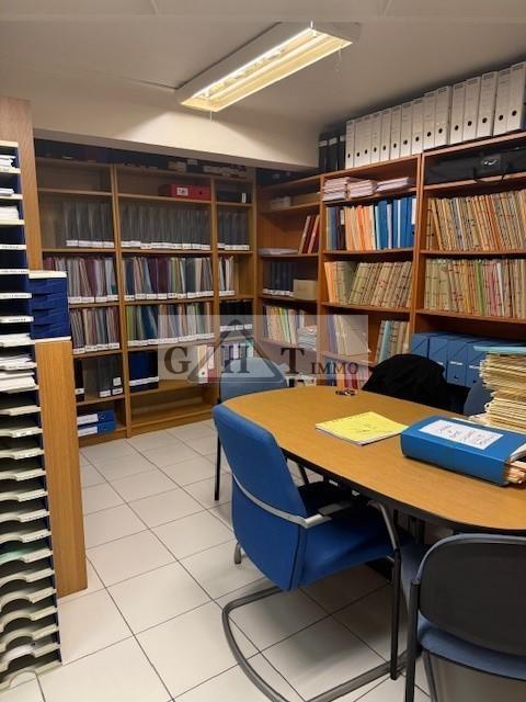 Local commercial - 160 m²