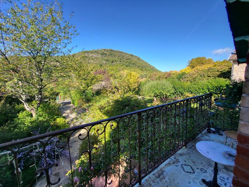 Maison - 167 m² - 7 pièces