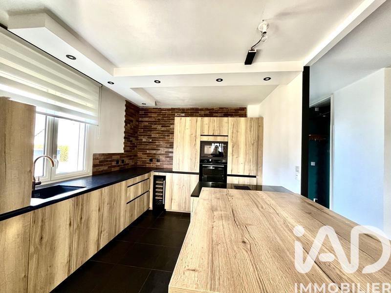 Maison - 130 m² - 7 pièces