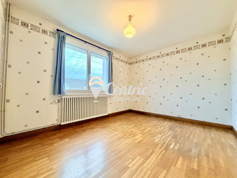 Maison - 92 m² - 3 pièces