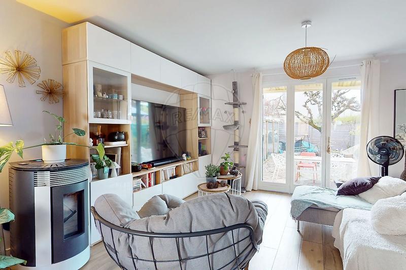 Maison - 110 m² - 4 pièces