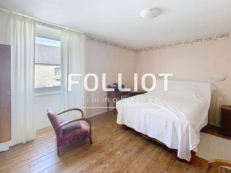 Maison - 200 m² - 7 pièces