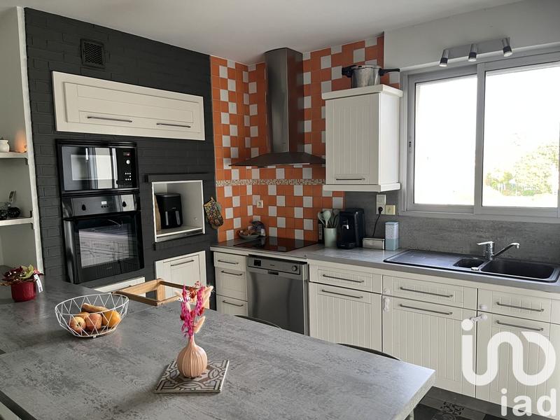 Maison - 183 m² - 7 pièces