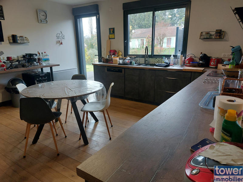 Maison - 150 m² - 5 pièces