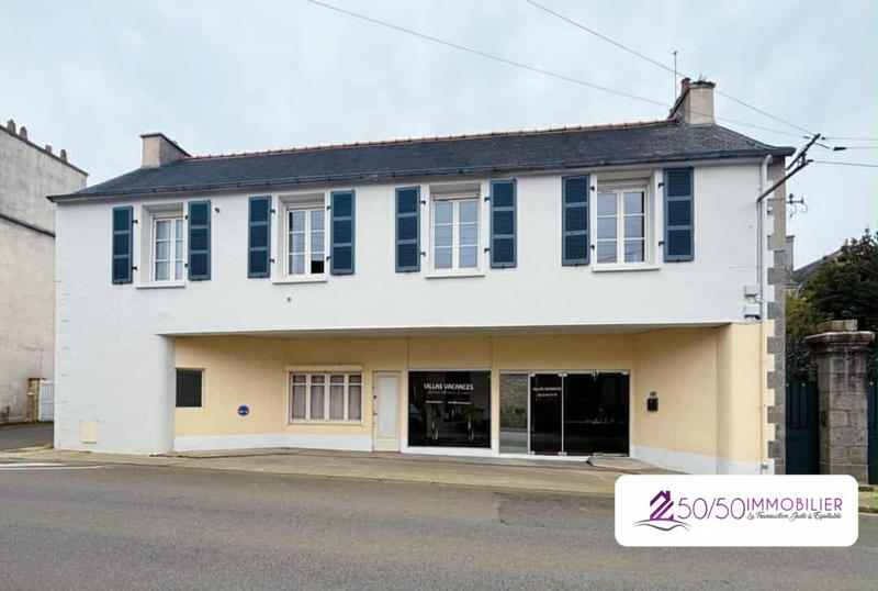 Appartement - 156 m² - 6 pièces