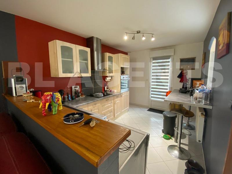 Maison - 88 m² - 4 pièces