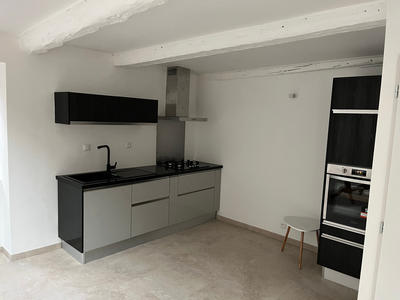 Maison de village - 80 m² - 3 pièces