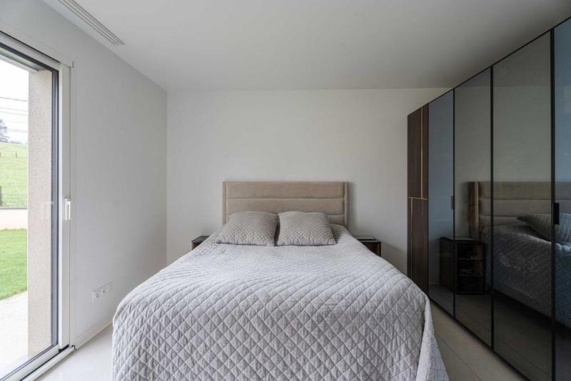 Maison - 196 m² - 6 pièces