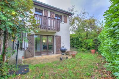 Maison - 101 m² - 5 pièces