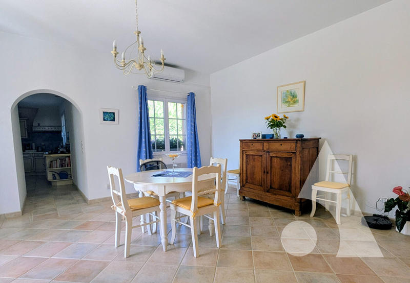 Villa - 142 m² - 5 pièces