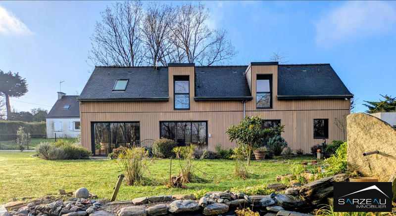 Maison - 110 m² - 4 pièces