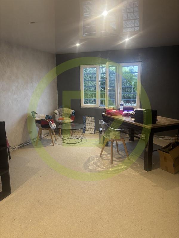 Local d'activités - 123 m² - 3 pièces