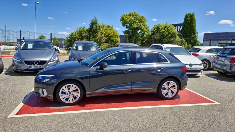 Audi A3 sportback 35 Tdi 150 s tronic 7 Design Luxe