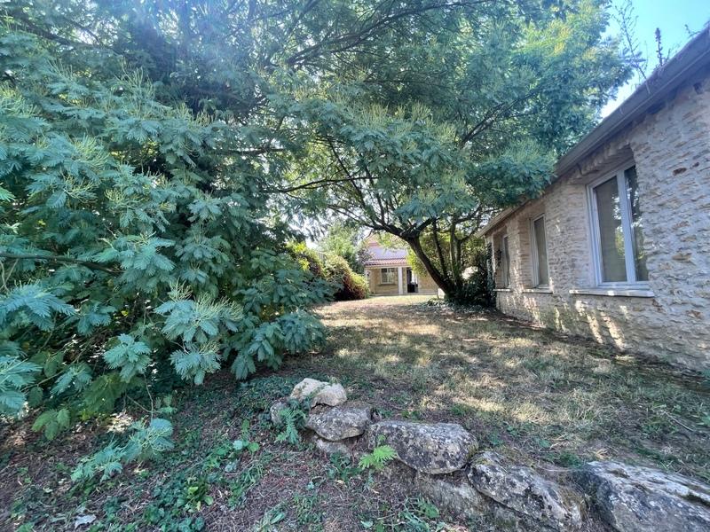 Maison - 265 m² - 12 pièces