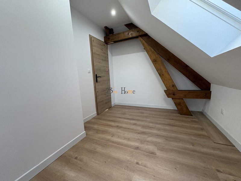 Maison - 88 m² - 6 pièces
