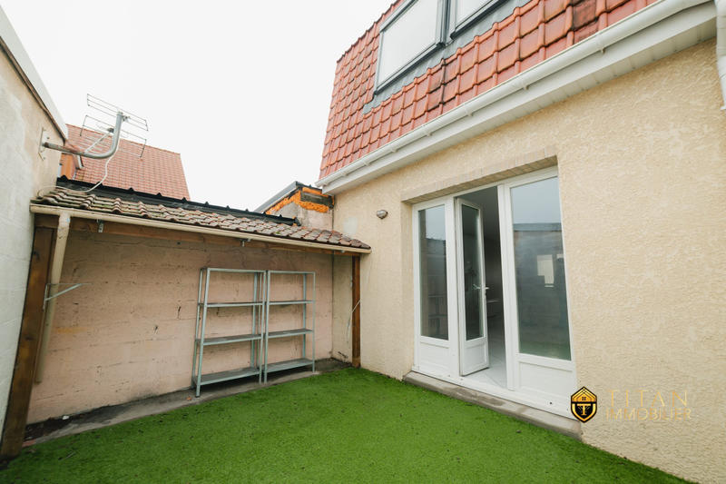 Maison - 64 m² - 4 pièces