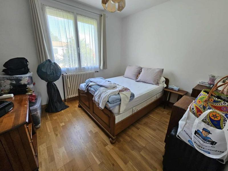 Maison traditionnelle - 166 m² - 7 pièces