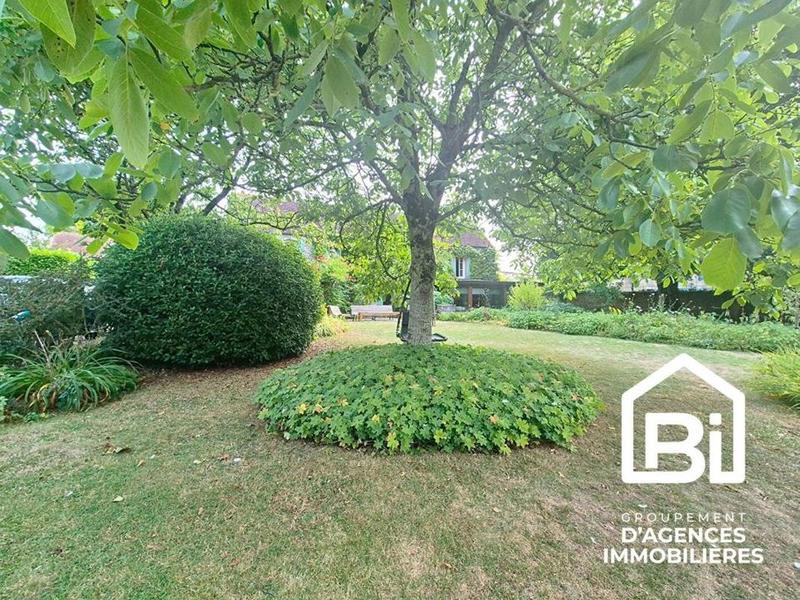 Maison - 160 m² - 7 pièces