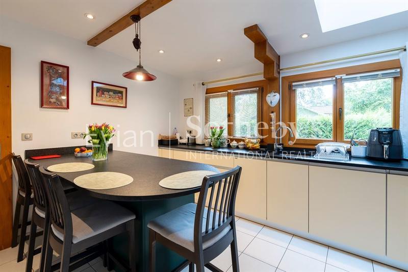 Maison - 127 m² - 5 pièces