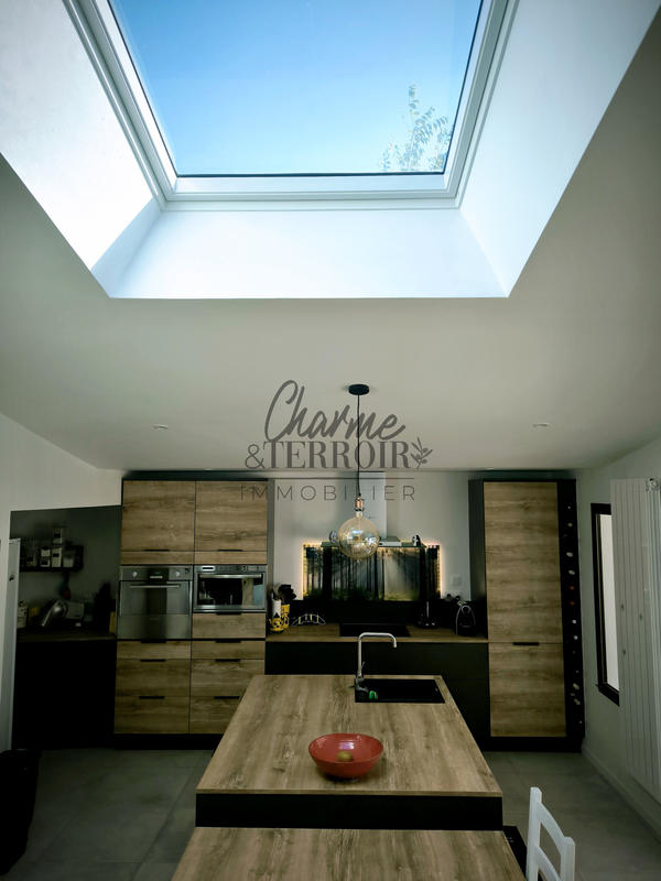 Villa - 170 m² - 9 pièces