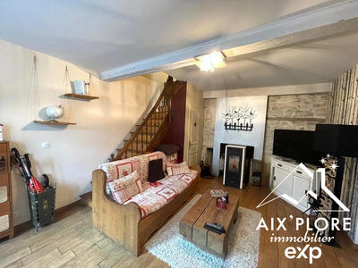 Maison traditionnelle - 100 m² - 4 pièces